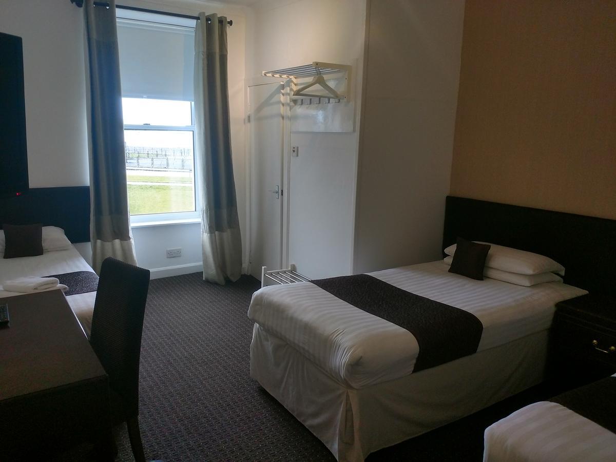The Park Hotel Dunoon Exterior photo